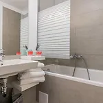 公寓 Ella Coresi-free Private Parking 布拉索夫