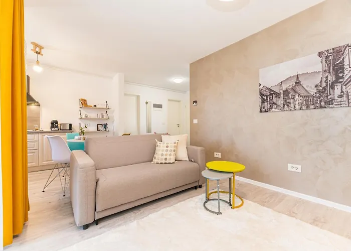 Ella Coresi-free Private Parking * Брашов